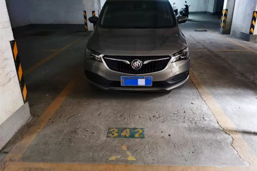 房产